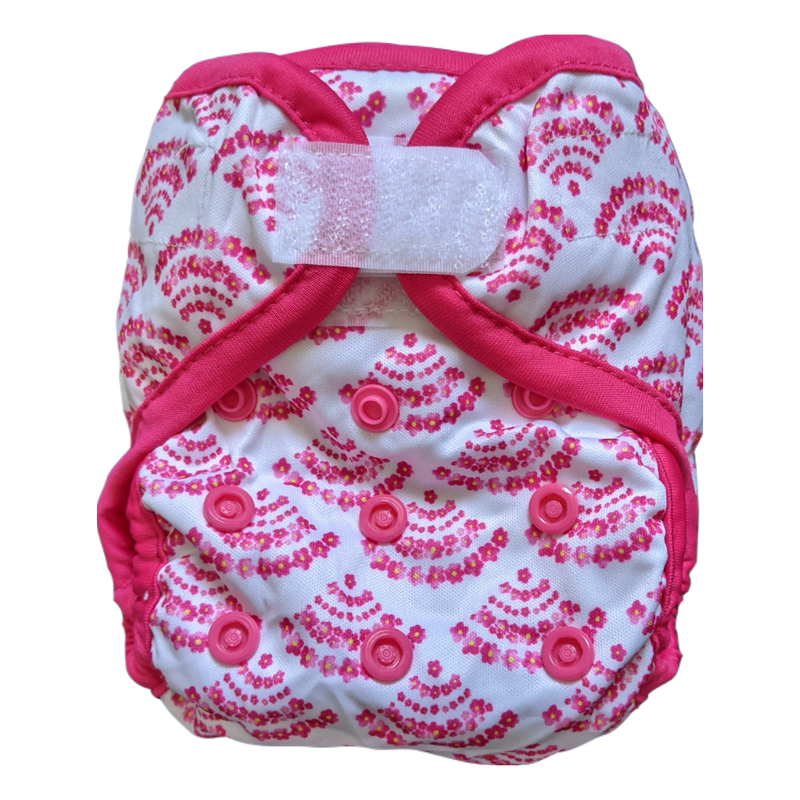 Newborn Nappy Cover - Pink Scallops