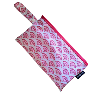 Foldaway Change Mat - Pink Scallops